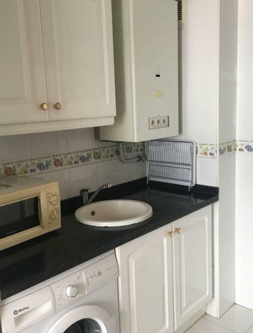 Ferienwohnung Apartamento Nautico Gijón Exterior foto