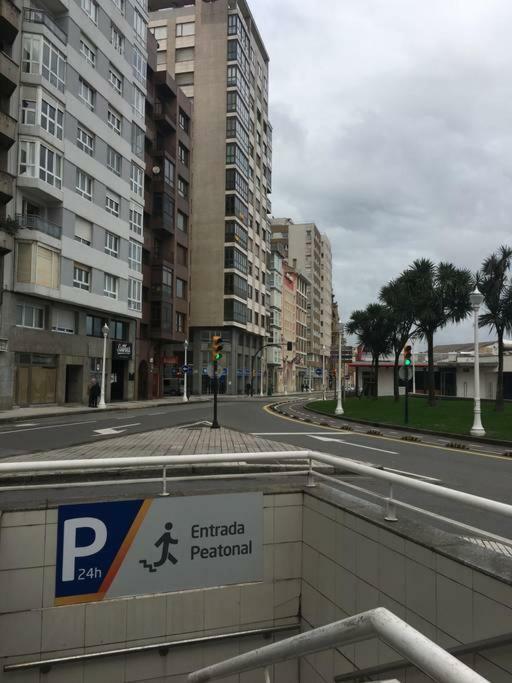 Ferienwohnung Apartamento Nautico Gijón Exterior foto